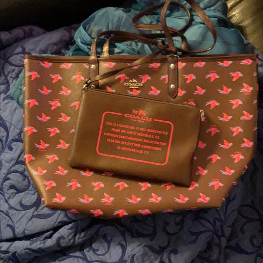 Handbag and zipper pouch